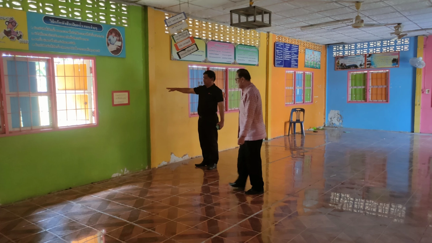 อบต.อุทัยสวรรค์ เตรียมห้องเรียนใหม่ให้เด็ก ๆ รับเปิดเทอม 1 ธ.ค. เน้นปลอดภัย
