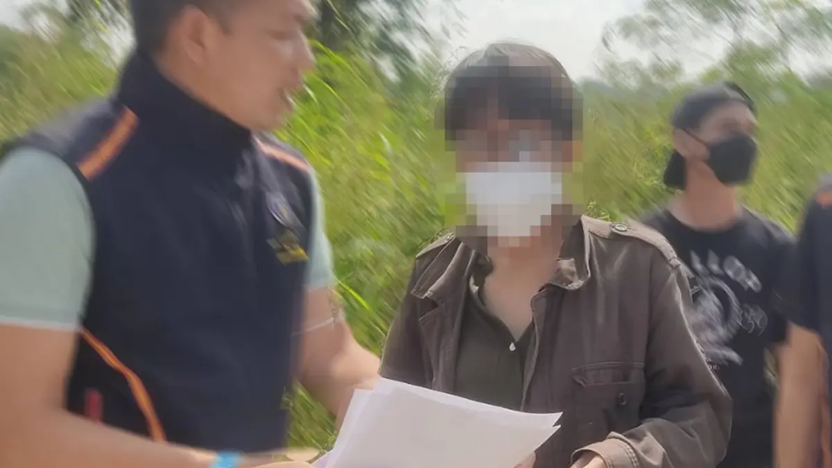รวบสาวใหญ่นายหน้าเครือข่ายค้ามนุษย์ “พล.ท.มนัส”