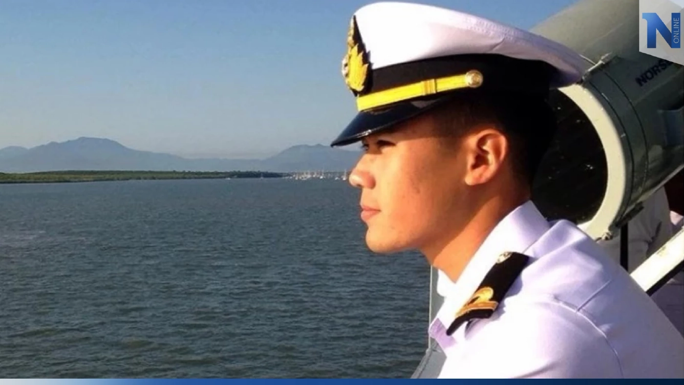 สุดซึ้งภาพ "ต้นเรือพลับ" ขอภรรยาแต่งงานกลางสนามบิน โซเชียลภาวนาหวังปาฏิหาริย์ช่วย สุดซึ้งภาพ "ต้นเรือพลับ" ขอภรรยาแต่งงานกลางสนามบิน โซเชียลภาวนาหวังปาฏิหาริย์ช่วย