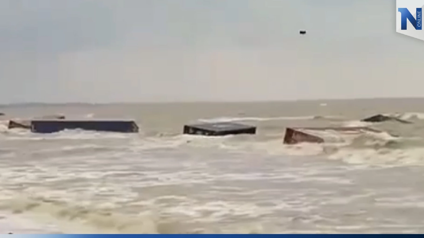 เรือสินค้าเจอมรสุมอีกลำ ลูกเรือสละเรือหนีตาย ล่าสุดช่วยได้ 9 ราย ดับ 1 ศพ