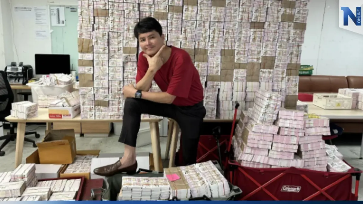 กองสลากแฉที่มาสลาก "กองสลากพลัส" กว้านซื้อหวยจากรายย่อย 13 ล้านฉบับ/งวด กองสลากแฉที่มาสลาก "กองสลากพลัส" กว้านซื้อหวยจากรายย่อย 13 ล้านฉบับ/งวด