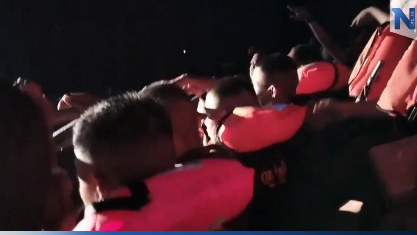 เร่งช่วยเหลือ 33 ลูกเรือหลวงสุโขทัยที่เหลือ (มีคลิป) เร่งช่วยเหลือ 33 ลูกเรือหลวงสุโขทัยที่เหลือ (มีคลิป)