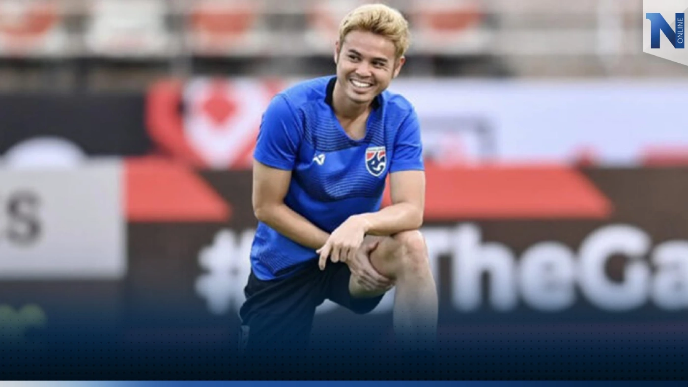 ส่องประวัติ "ธีราทร บุญมาทัน" ฮีโร่ช้างศึกคว้าแชมป์อาเซียนคัพ 2022