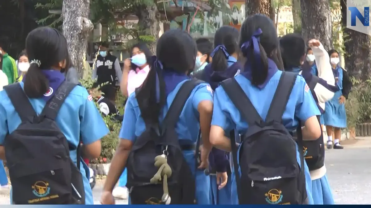นักเรียน จ.อุทัยธานีกังวลต้องตัดผมสั้น หลังศธ.ยกเลิกระเบียบทรงผม