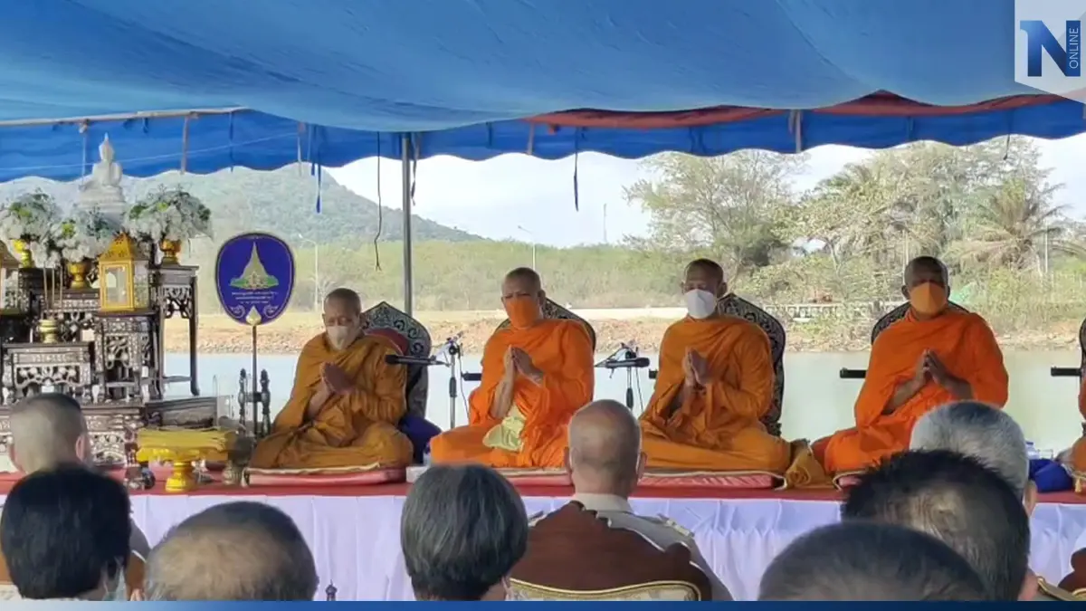 กองทัพเรือ ทำบุญอุทิศให้ กำลังพล"ร.ล.สุโขทัย" ยันไม่ล้มเลิกค้นหาผู้สูญหาย กองทัพเรือ ทำบุญอุทิศให้ กำลังพล"ร.ล.สุโขทัย" ยันไม่ล้มเลิกค้นหาผู้สูญหาย