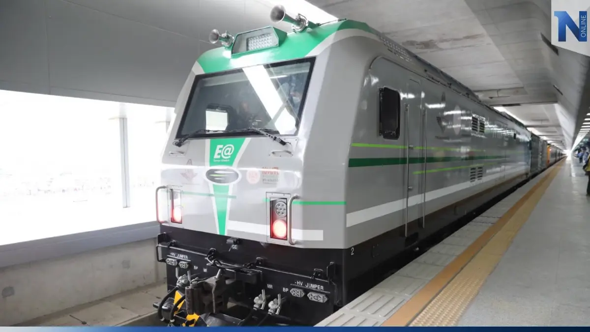 ทำความรู้จัก "รถไฟEV" คันแรกของไทย เล็งเปิดใช้ระยะใกล้ ในขบวนชานเมือง