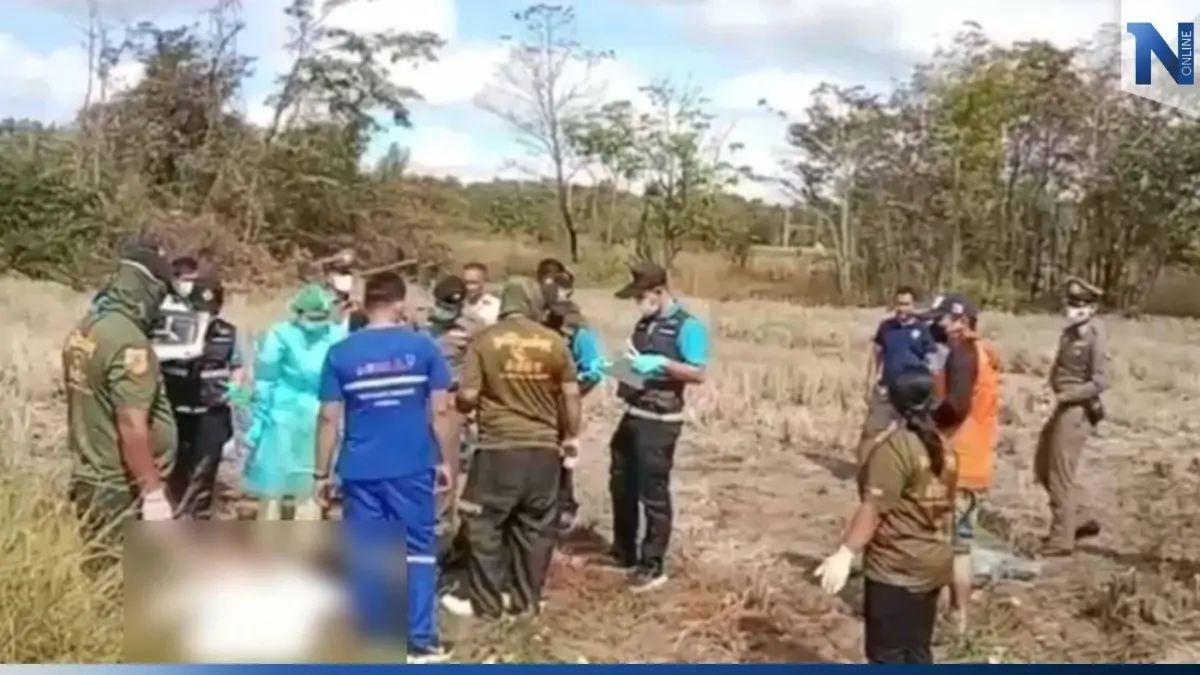 พบศพหญิงนิรนาม เปลือยท่อนล่างตายปริศนา ข้างทางรถไฟวัฒนานคร พบศพหญิงนิรนาม เปลือยท่อนล่างตายปริศนา ข้างทางรถไฟวัฒนานคร
