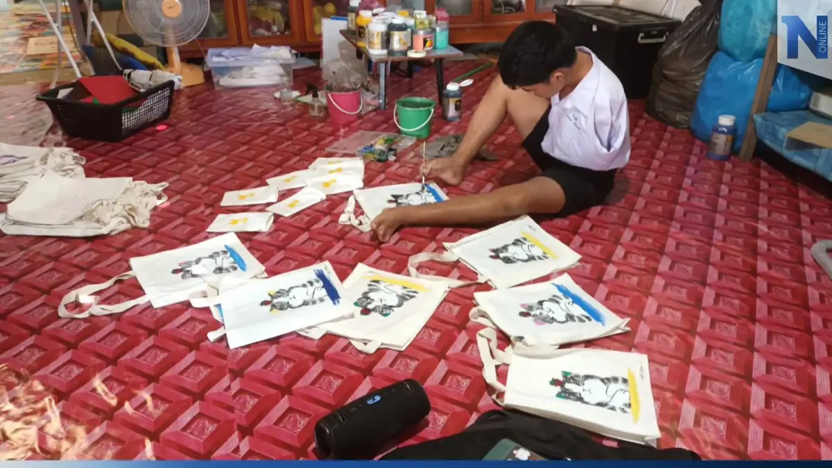 "น้องทาม" วาดภาพลงกระเป๋าผ้า ถูกมิจฉาชีพเปิดเพจปลอม หลอกเงินลูกค้า
