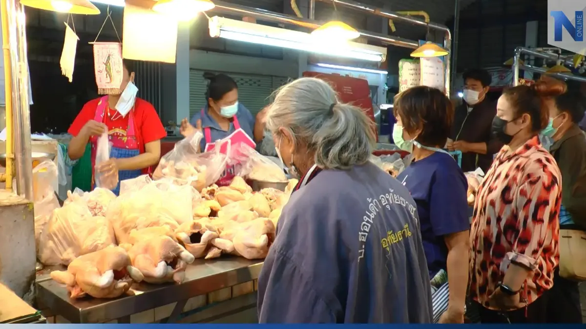 คึกคัก! บรรยากาศวันจ่ายเทศกาลตรุษจีน จ.อุทัยธานี ปีนี้ซื้อของเซ่นไหว้มากขึ้น