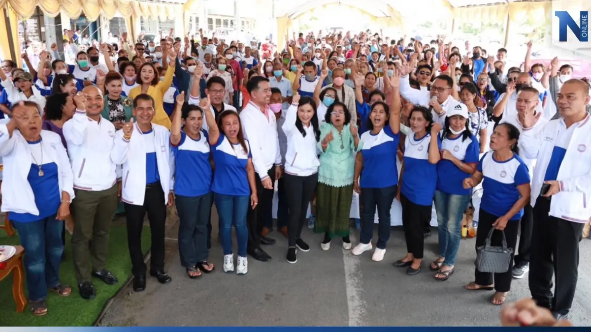 คนใต้ต้อนรับอบอุ่น "ดร.นฤมล" ลุยพื้นที่ทุ่งสง เปิดตัวส.ส. อ้อนขอคะแนนเสียง