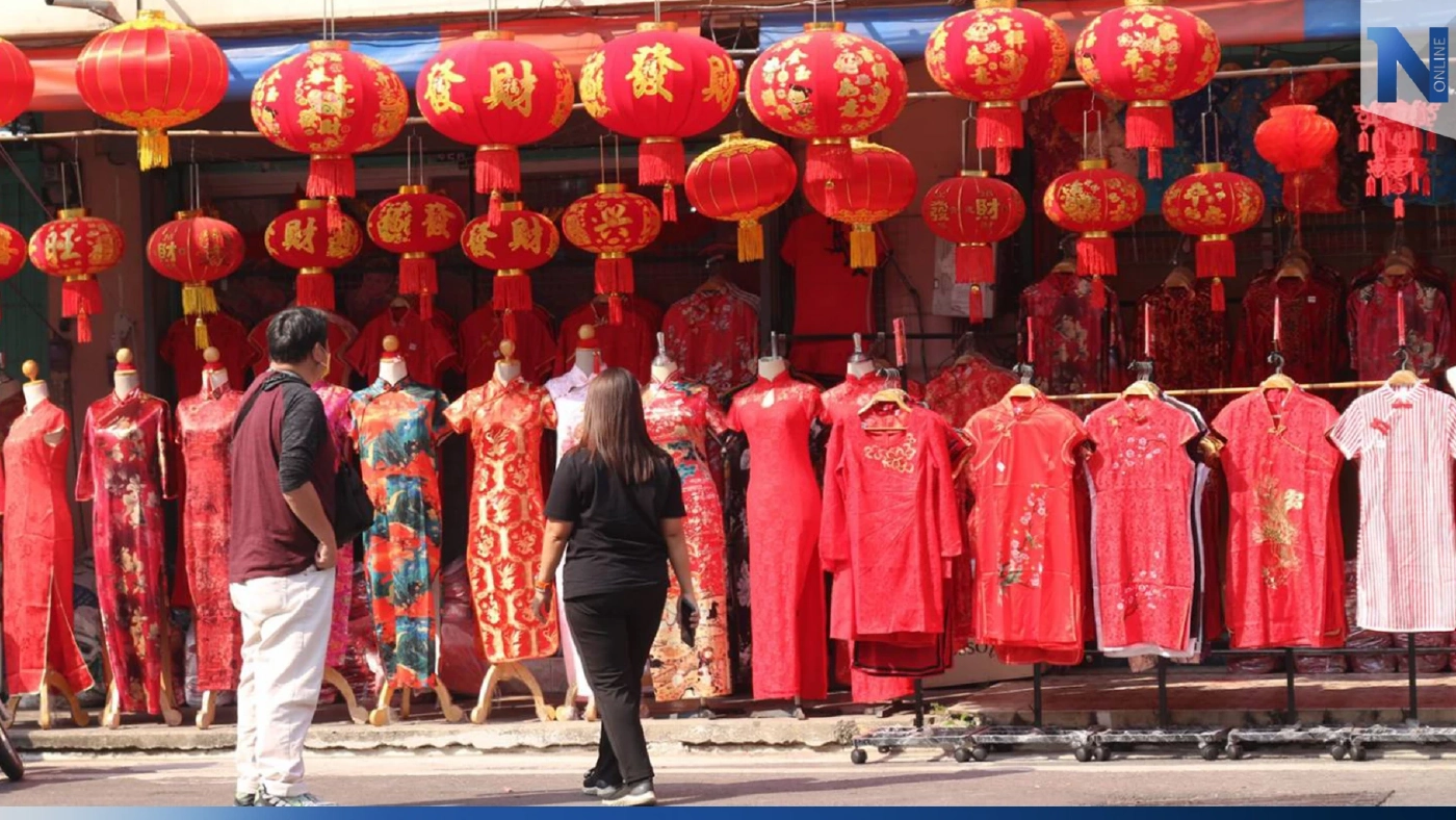 พิษณุโลกสุดคึกรับเทศกาลตรุษจีน ยอดขายชุดกี่เพ้าพุ่ง หลังซบหลายปี จากโควิด