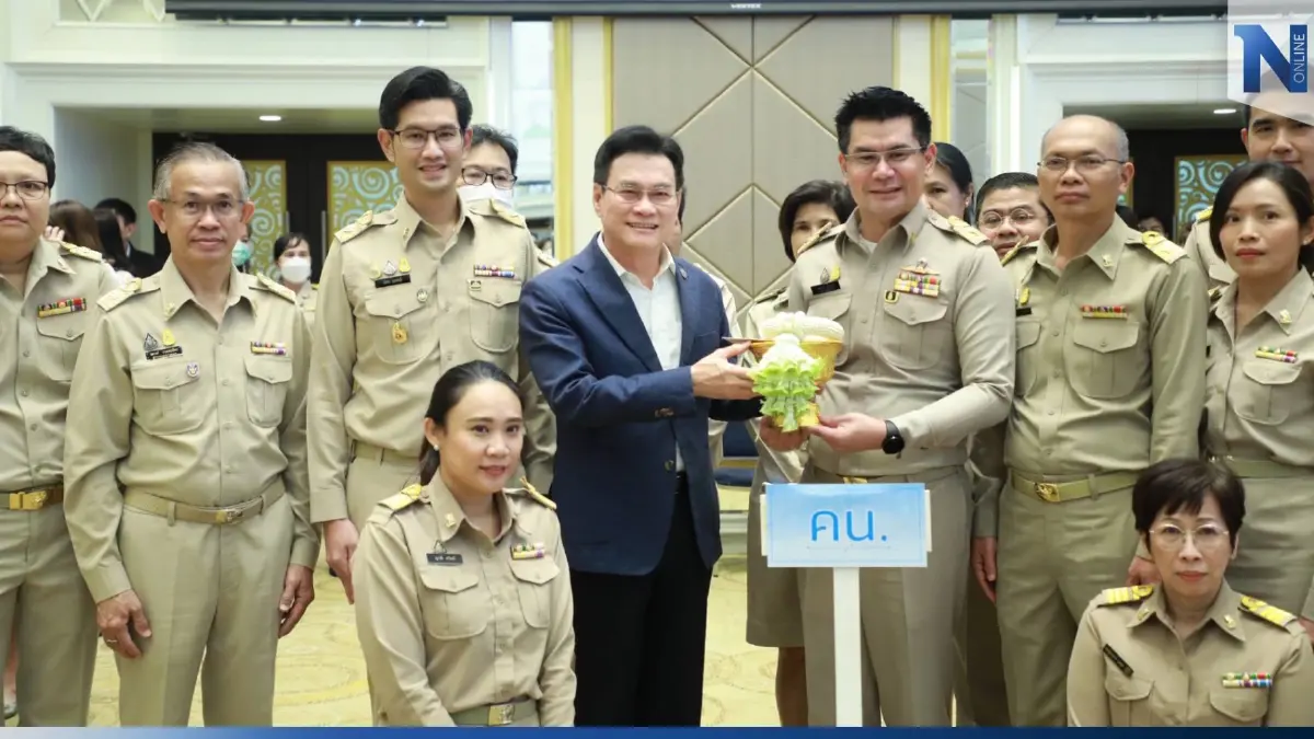 “จุรินทร์” ขอบคุณ "ข้าราชการ" ชม มุ่งมั่นทำงานมีส่วนคลับเคลื่อนงานกระทรวง “จุรินทร์” ขอบคุณ "ข้าราชการ" ชม มุ่งมั่นทำงานมีส่วนคลับเคลื่อนงานกระทรวง