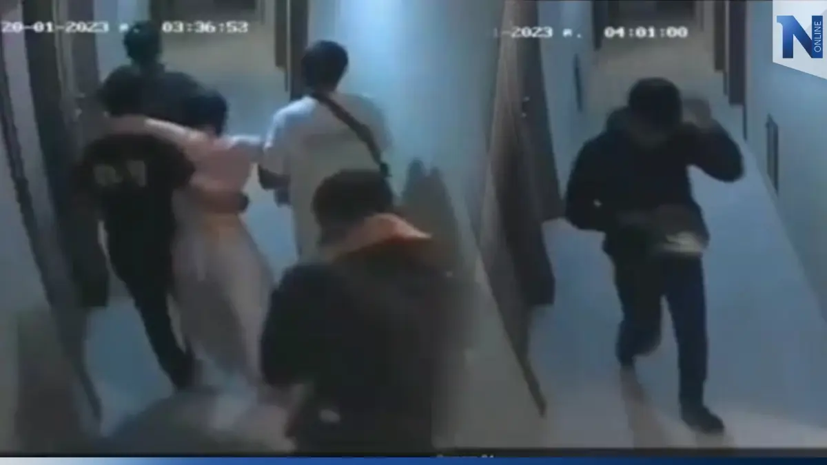 อุทาหรณ์! สาวดื่มหนักหมดสติ ถูกเด็กร้านเหล้าพาไปส่งหอแล้วขืนใจ (มีคลิป) อุทาหรณ์! สาวดื่มหนักหมดสติ ถูกเด็กร้านเหล้าพาไปส่งหอแล้วขืนใจ (มีคลิป)