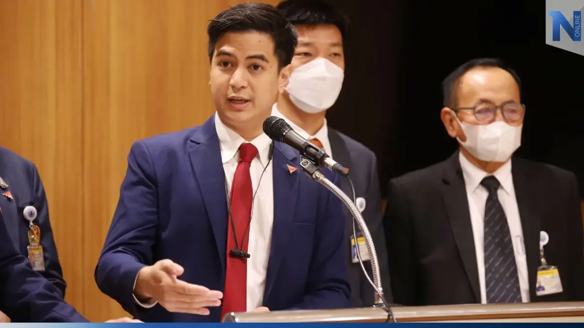 “พริษฐ์” แนะ ส.ว.พิสูจน์ตัวเอง โหวต “นายกฯ” ตามเสียงประชาชนหลังเลือกตั้ง “พริษฐ์” แนะ ส.ว.พิสูจน์ตัวเอง โหวต “นายกฯ” ตามเสียงประชาชนหลังเลือกตั้ง