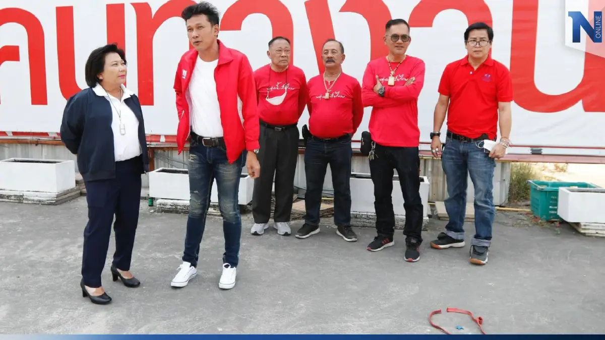 เจอป่วน! มือดีปาระเบิดปิงปอง ใส่ป้ายหน้าศูนย์ประสานงานพท. เขตดอนเมือง เจอป่วน! มือดีปาระเบิดปิงปอง ใส่ป้ายหน้าศูนย์ประสานงานพท. เขตดอนเมือง