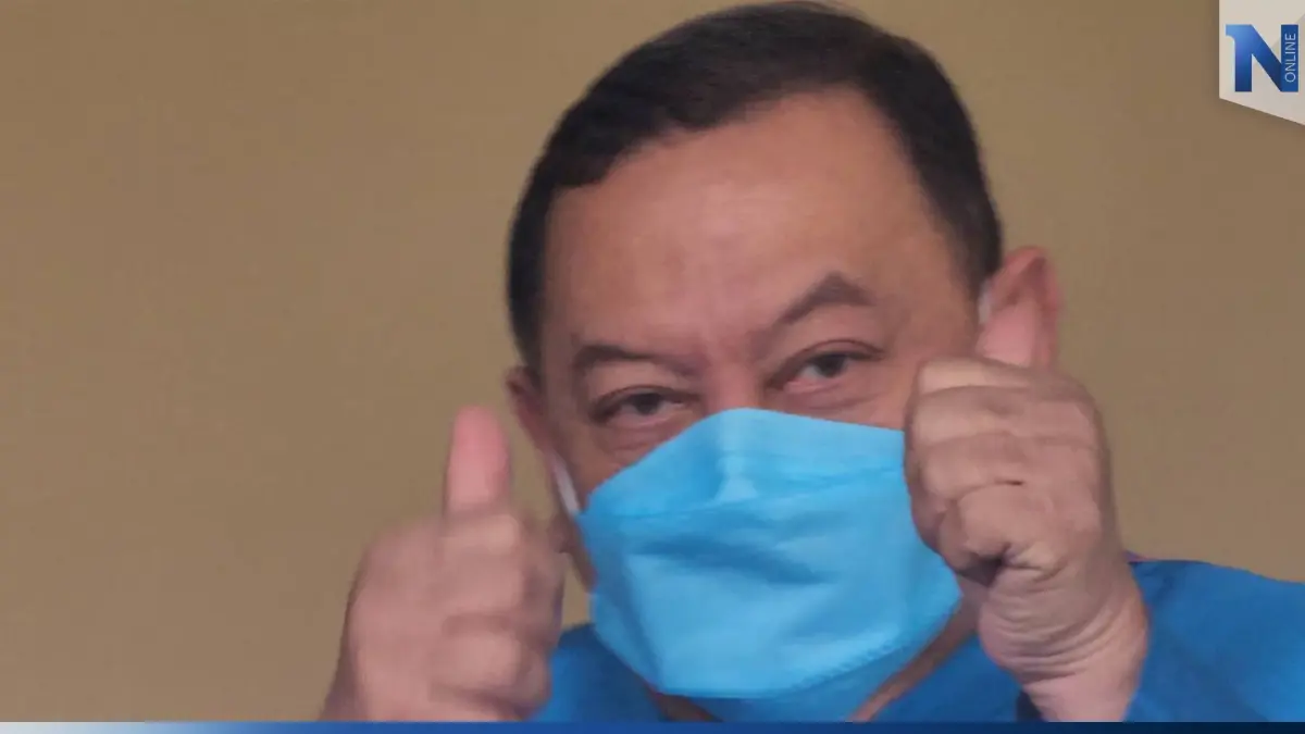 ตีความกันเอง "จุติ" ชูนิ้วโป้ง ปัดตอบเทประชาธิปัตย์ ซบรวมไทยสร้างชาติ