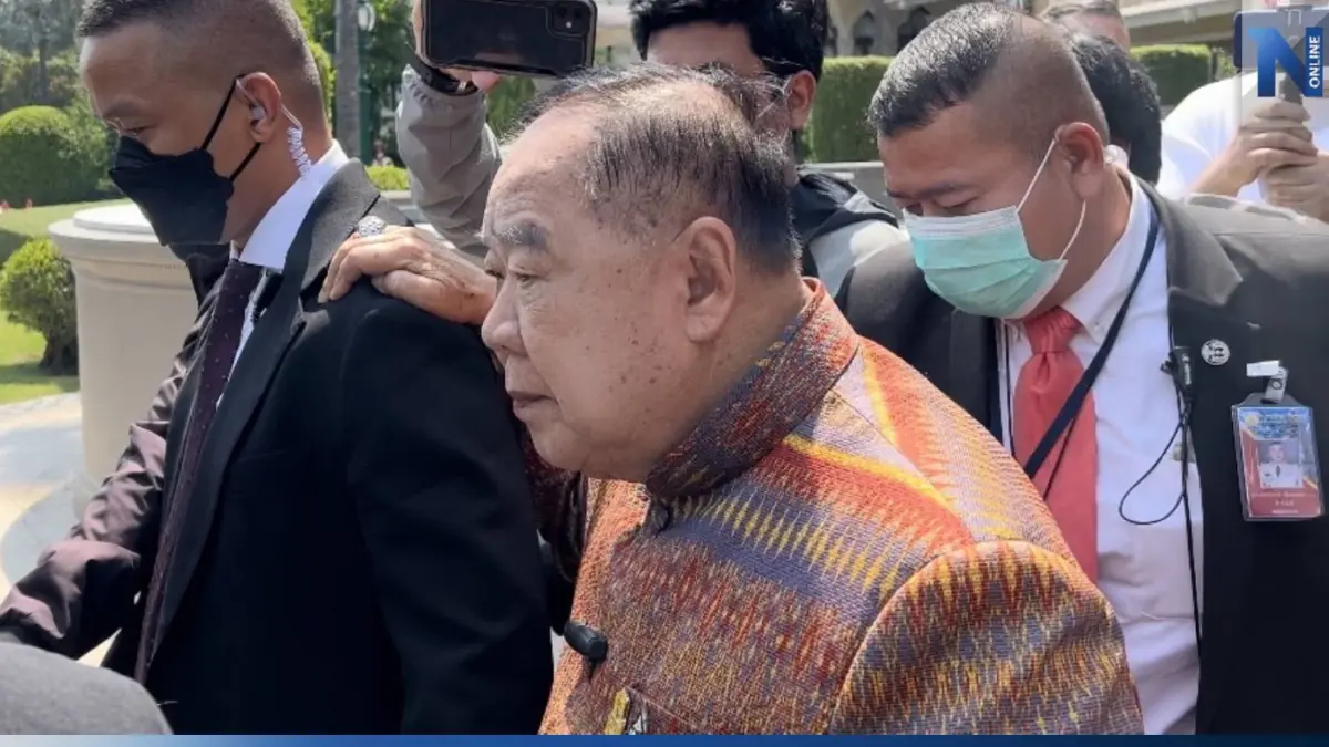 "บิ๊กป้อม" งดตอบปม อาจถูกร้องยุบ"พรรคพลังประชารัฐ" "บิ๊กป้อม" งดตอบปม อาจถูกร้องยุบ"พรรคพลังประชารัฐ"