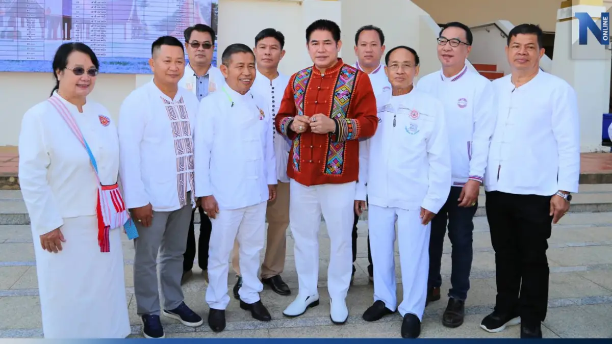 “ธรรมนัส” ร่วมพิธีเปิดกรุใต้ฐานรูปเหมือนสมเด็จพุฒาจารย์ 150 ปี
