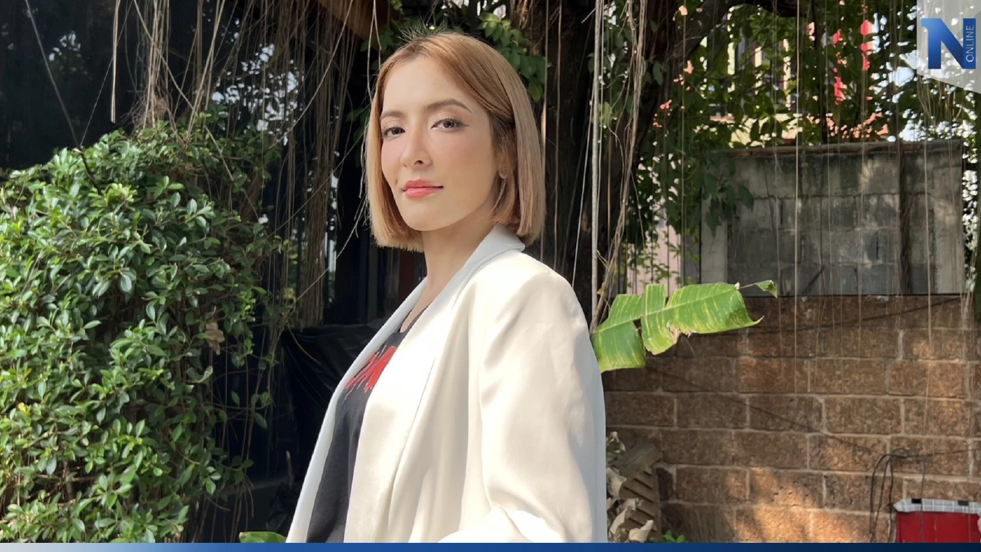 "พิ้งค์กี้ สาวิกา" สวยจริงไม่จกตา มาในลุคผมสั้น ร่วมบวงสรวง ภ. กุมาร (มีคลิป)