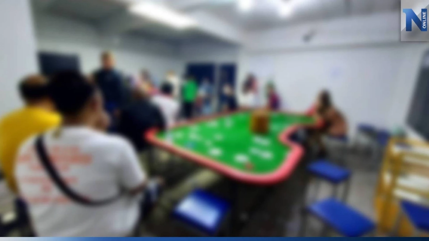 สืบนครบาล บุกจับบ่อนย่านคลองตัน รวบ 48 นักพนัน เงินสด 5 หมื่น