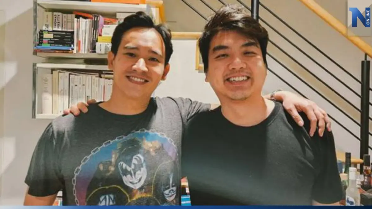 "ปิยบุตร-พิธา" โพสต์ภาพ เคลียร์เกาเหลาแล้ว พร้อมพาก้าวไกลสู้ศึกเลือกตั้ง "ปิยบุตร-พิธา" โพสต์ภาพ เคลียร์เกาเหลาแล้ว พร้อมพาก้าวไกลสู้ศึกเลือกตั้ง