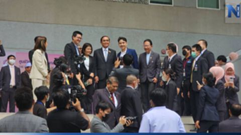 "นายกฯ" เร่งผลักดันไทย เป็นแหล่งผลิตอาหารฮาลาลโลก หลังฟื้นสัมพันธ์ซาอุฯ "นายกฯ" เร่งผลักดันไทย เป็นแหล่งผลิตอาหารฮาลาลโลก หลังฟื้นสัมพันธ์ซาอุฯ