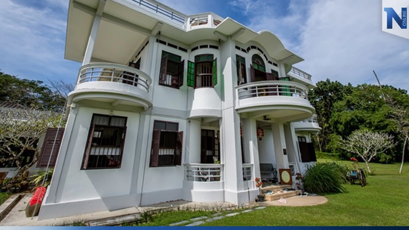 ชวนเที่ยว ‘ภูเก็ต’ ชม ‘บ้านอาจ้อ’ พิพิธภัณฑ์บ้านสีขาว สไตล์ ‘ชิโน-โคโลเนียล’