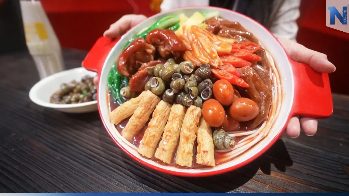 "ก๋วยเตี๋ยวหอยขม" อุตสาหกรรมมูลค่าแสนล้าน (คลิป) "ก๋วยเตี๋ยวหอยขม" อุตสาหกรรมมูลค่าแสนล้าน (คลิป)