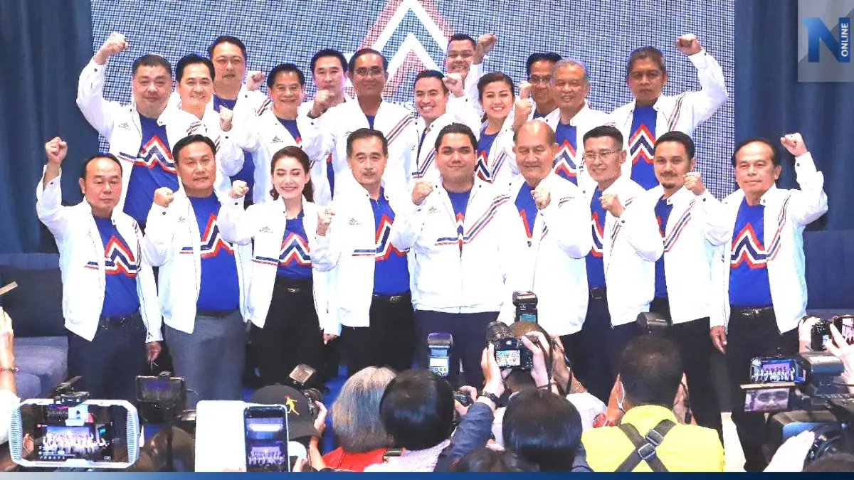 “บิ๊กตู่” เข้า "รทสช."ครั้งแรก ลั่นขอเป็นอันดับ 1 ใน 500 ที่นั่ง “บิ๊กตู่” เข้า "รทสช."ครั้งแรก ลั่นขอเป็นอันดับ 1 ใน 500 ที่นั่ง