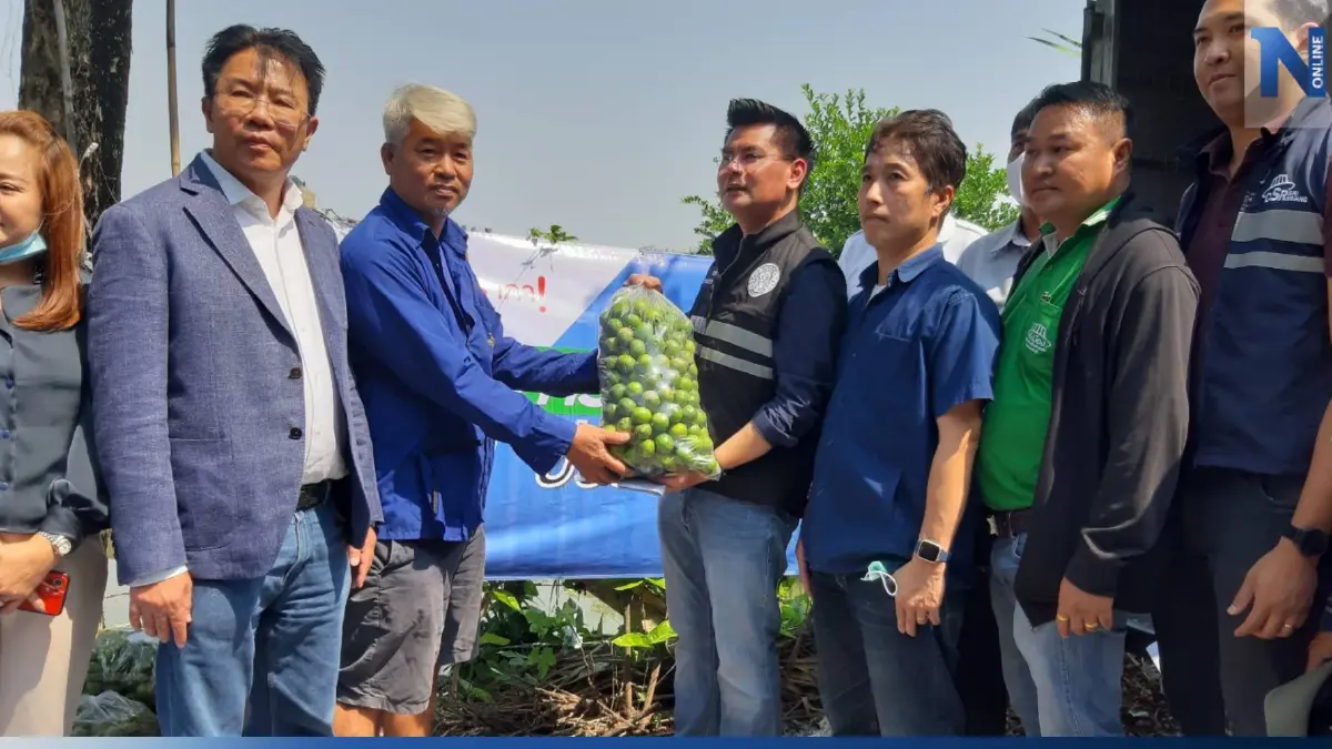 อธิบดี คน. ลุยสวนแก้มะนาวแพง จัดทัพ "โมบายพาณิชย์" จำหน่ายราคาเท่าหน้าสวน อธิบดี คน. ลุยสวนแก้มะนาวแพง จัดทัพ "โมบายพาณิชย์" จำหน่ายราคาเท่าหน้าสวน