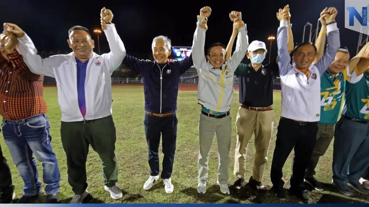 สุวัจน์ ชื่นชมฟุตบอลประเพณี ”ราชภัฏ-ราชมงคล” ครั้งที่ 53 สุวัจน์ ชื่นชมฟุตบอลประเพณี ”ราชภัฏ-ราชมงคล” ครั้งที่ 53
