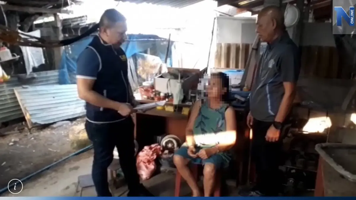 จับสาววัย 64 ปี ใช้บ้านเพื่อนขายก๋วยเตี๋ยว แอบขายทรัพย์สิน เสียหาย 2 ล้าน จับสาววัย 64 ปี ใช้บ้านเพื่อนขายก๋วยเตี๋ยว แอบขายทรัพย์สิน เสียหาย 2 ล้าน