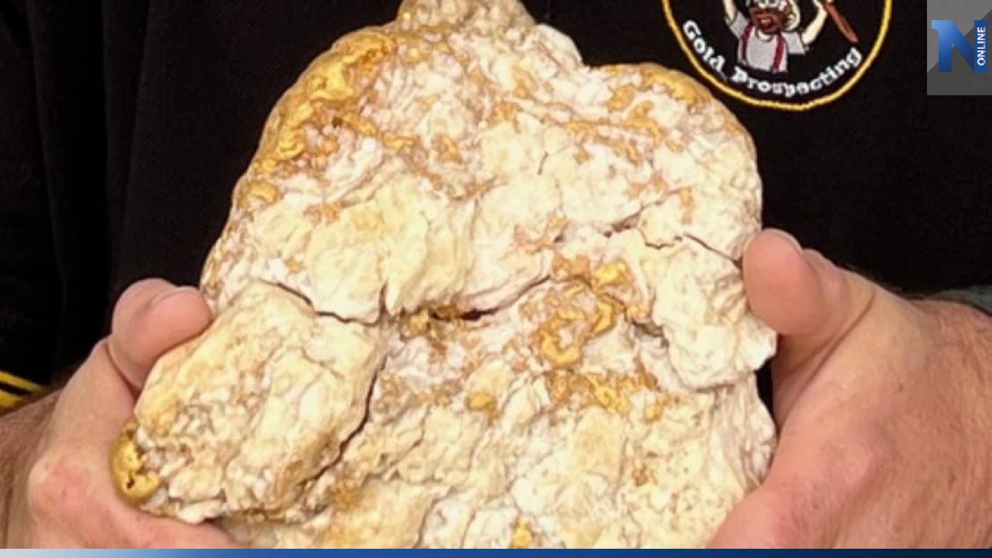 นักขุดทองสมัครเล่นชาวออสเตรเลีย ขุดเจอทองอื้อซ่า นักขุดทองสมัครเล่นชาวออสเตรเลีย ขุดเจอทองอื้อซ่า