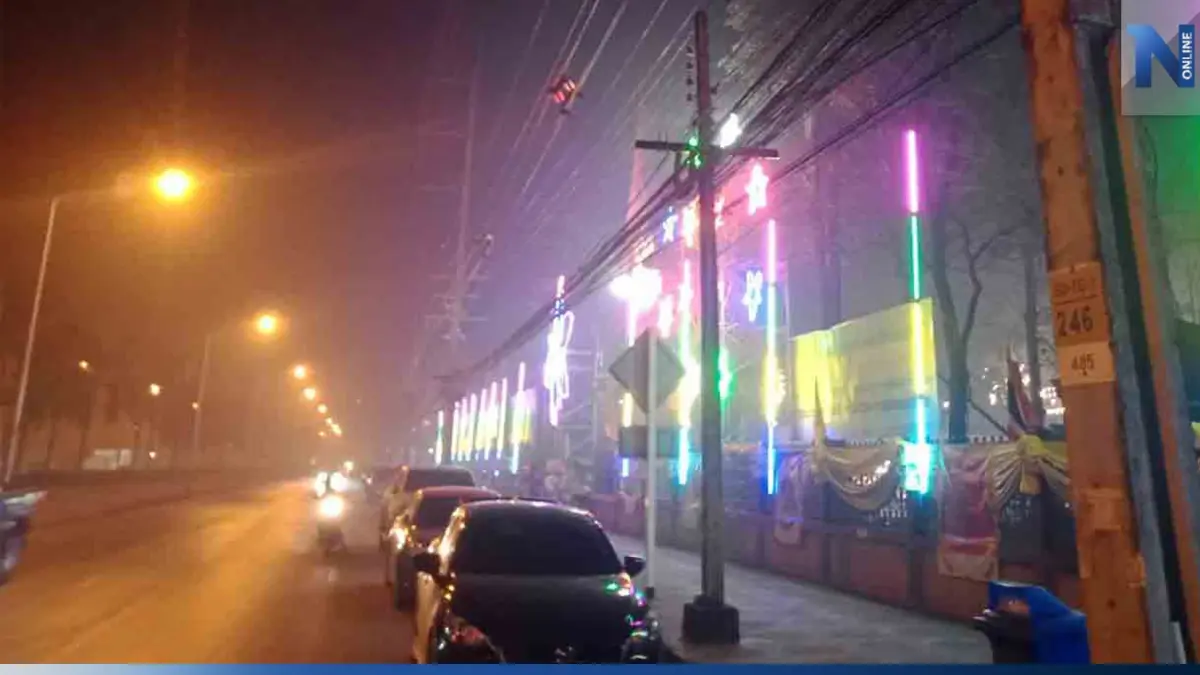 เมืองสระแก้วอ่วม ควันไฟไหม้บ่อขยะปกคลุมทั่วเมือง "PM2.5"กระทบสุขภาพ เมืองสระแก้วอ่วม ควันไฟไหม้บ่อขยะปกคลุมทั่วเมือง "PM2.5"กระทบสุขภาพ