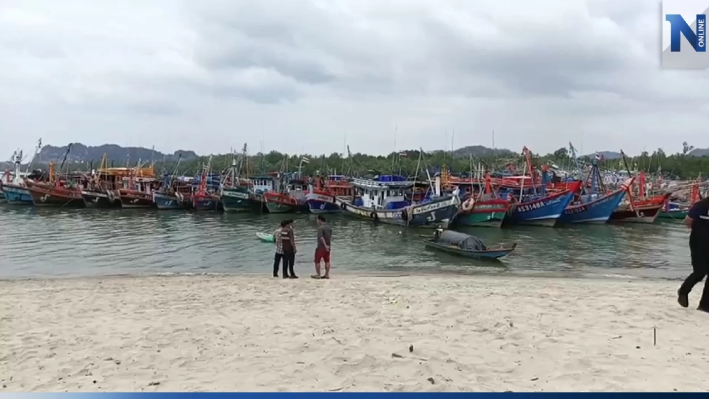วันเดียวท่องเที่ยวพัง 10 ล. ม็อบเรือปิดอ่าว ห้ามเรือเข้าท่าเรือปากบารา