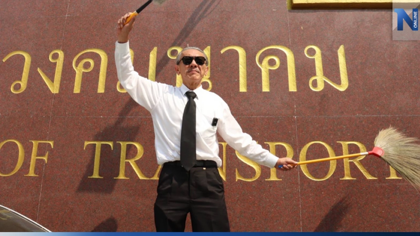 "ชูวิทย์" บุกคมนาคม ให้ข้อมูลโครงการรถไฟฟ้าสายสีส้ม พร้อมแฉ "เจ๊รวย"