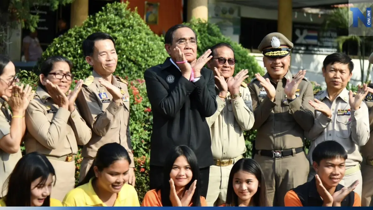 "นายกฯ" ถามกลับ ทำไมจงเกลียดจงชังทหารนักหนา ลั่น เป็นผู้นำไม่เคยทุจริต