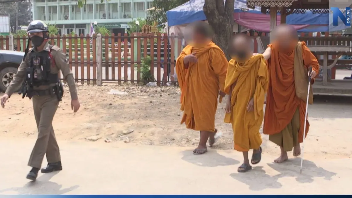 ตร.เมืองพิจิตร รวบแก๊งเรี่ยไรเงิน อ้างนำไปสร้างศาลาวัด ตร.เมืองพิจิตร รวบแก๊งเรี่ยไรเงิน อ้างนำไปสร้างศาลาวัด