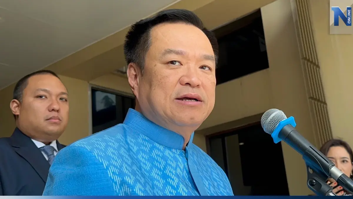 "อนุทิน"บอกไม่มีการห้ามคนไทยเข้าประเทศถ้าทำตามกม. ไม่ห่วงผลโพลมีขึ้น-ลง "อนุทิน"บอกไม่มีการห้ามคนไทยเข้าประเทศถ้าทำตามกม. ไม่ห่วงผลโพลมีขึ้น-ลง