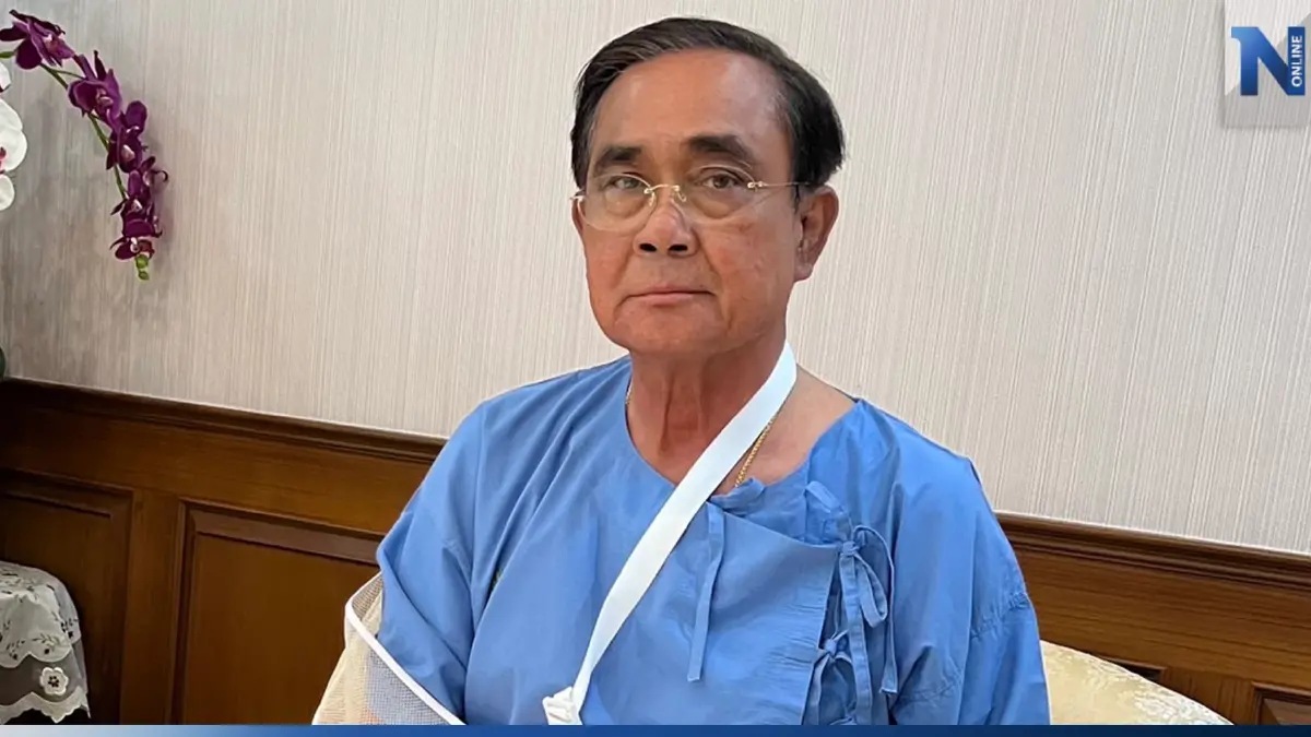 "นายกฯ" ฟิตจัด พรุ่งนี้จ่อนั่งหัวโต๊ะประชุมครม. หลังหมอให้กลับวันนี้ "นายกฯ" ฟิตจัด พรุ่งนี้จ่อนั่งหัวโต๊ะประชุมครม. หลังหมอให้กลับวันนี้