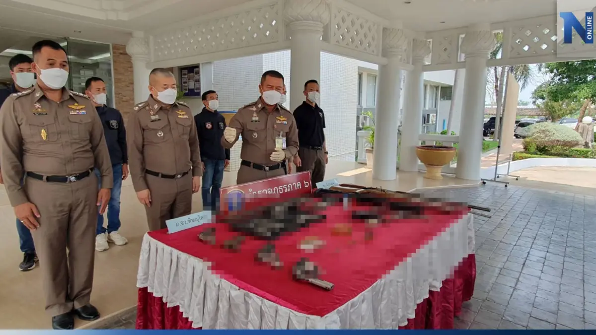 ตร.พิษณุโลก จับผู้ต้องหาพร้อมปืน 14 กระบอก คาดเอี่ยวลอบยิงจุดรวบรวบยางพารา