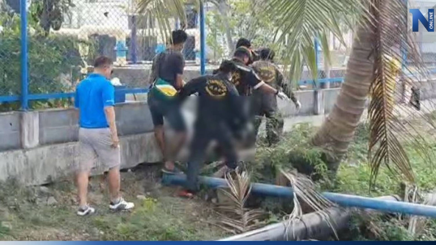 สุดโหด! หนุ่มจุดไฟเผาสาวร่างเปลือย กระโดดหนีลงน้ำยังตามไปแทงซ้ำดับ สุดโหด! หนุ่มจุดไฟเผาสาวร่างเปลือย กระโดดหนีลงน้ำยังตามไปแทงซ้ำดับ