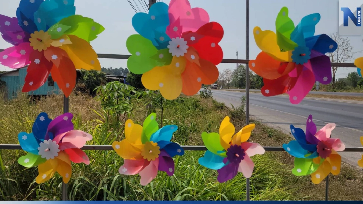 ขายดี กังหันลมสีสันสวยงาม หมุนรับลมร้อน เชื่อติดไว้เรียกทรัพย์