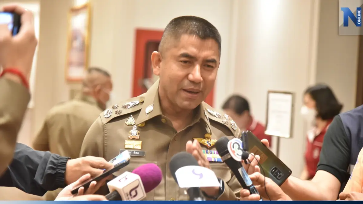 ชุดคลี่คลายคดี เข้าค้นร้านขายยา พี่สาว "แอม ไซยาไนด์" พร้อมเชิญให้ปากคำ ตร.