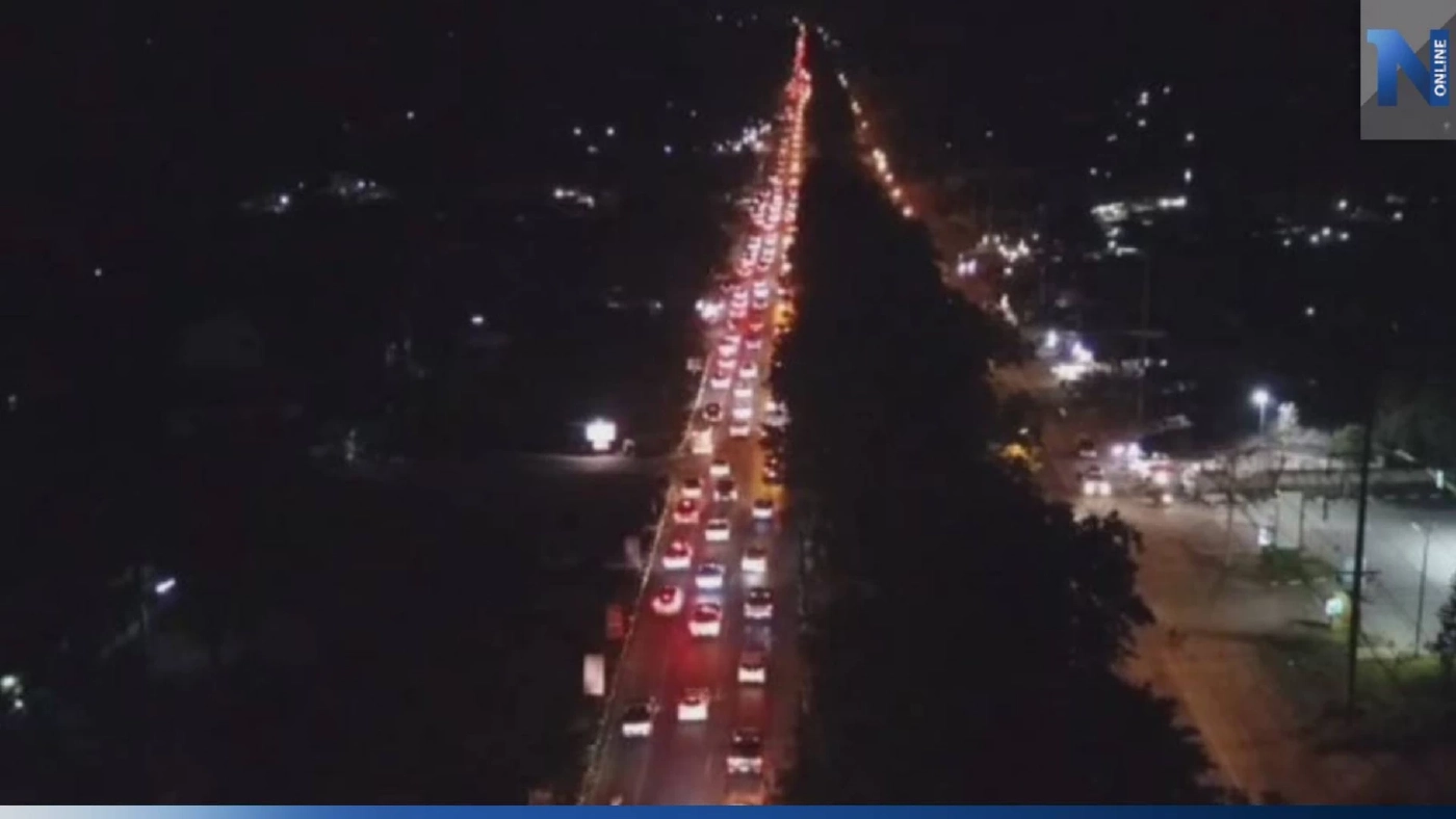 ถนนมิตรภาพ ช่วง อ.ปากช่อง รถติดยาว 20 กม. ต้องเปิดช่องทางพิเศษเร่งระบาย ถนนมิตรภาพ ช่วง อ.ปากช่อง รถติดยาว 20 กม. ต้องเปิดช่องทางพิเศษเร่งระบาย