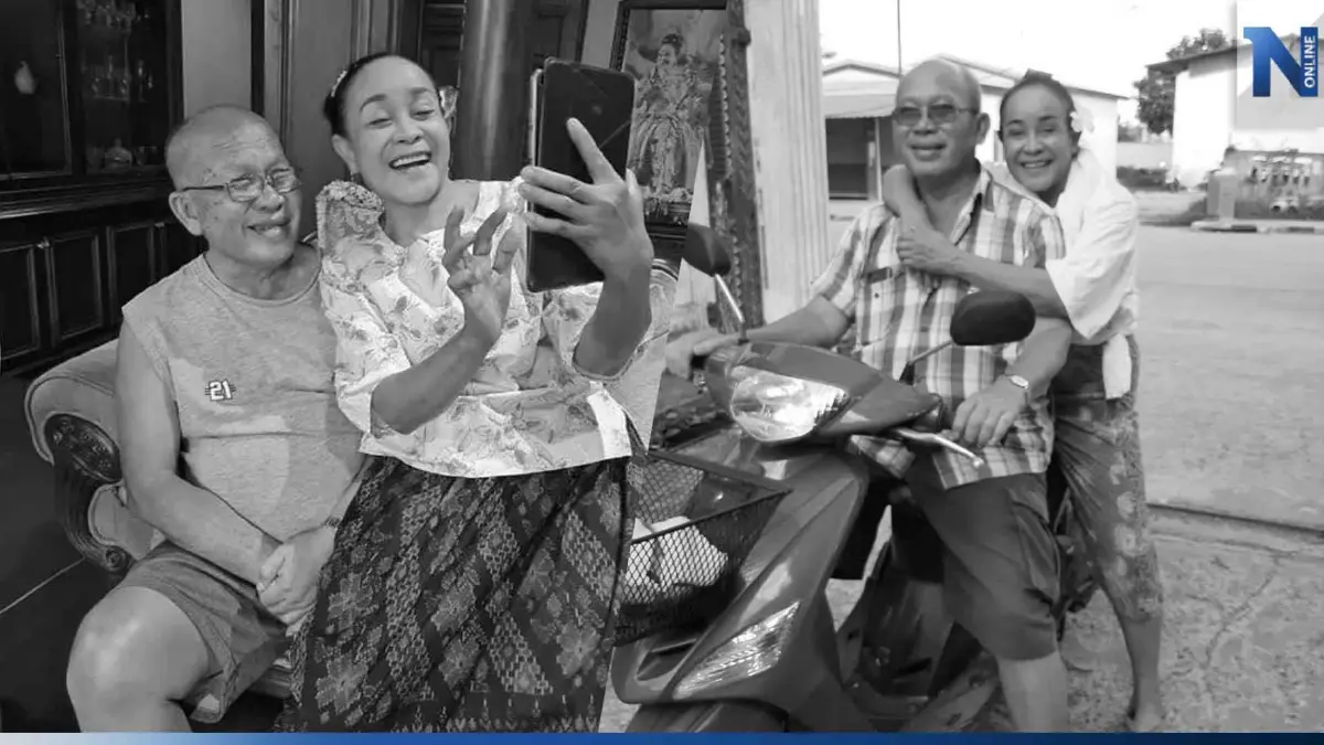 สิ้น "พ่อหลอด เสียงอิสาน" คู่ชีวิตแม่นกน้อย อุไรพร แฟนคลับแห่อาลัย