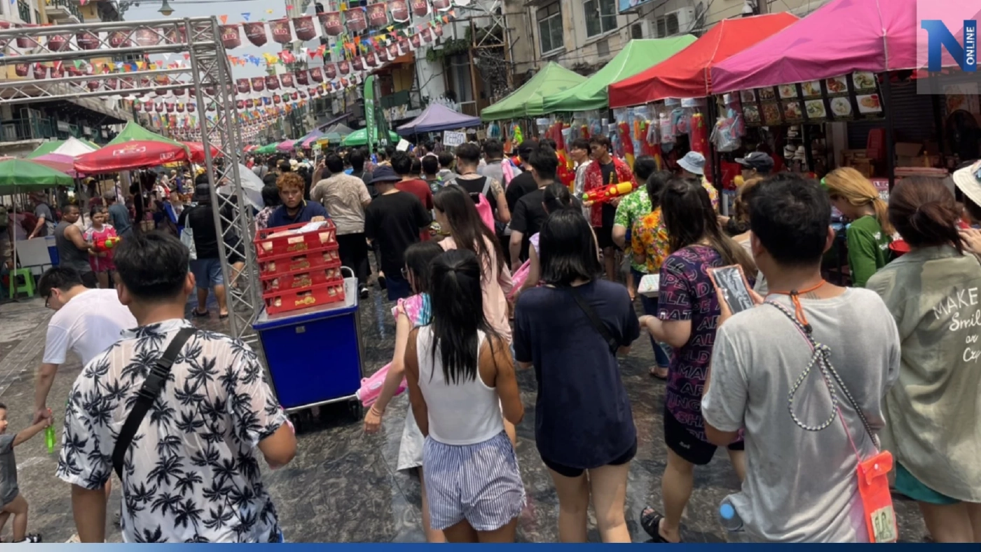 "ถนนข้าวสาร" ปรับแผนเล่นน้ำสงกรานต์ จัดระเบียบ นทท. เข้าออกทางเดียว "ถนนข้าวสาร" ปรับแผนเล่นน้ำสงกรานต์ จัดระเบียบ นทท. เข้าออกทางเดียว