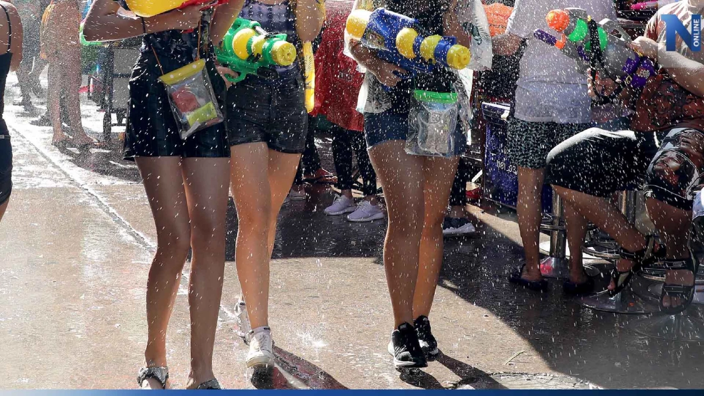 ดับฝันเทรนด์อีกี้! สงกรานต์สยาม ห้ามนุ่งสั้นเหนือเข่า เกิน 15 ซม.