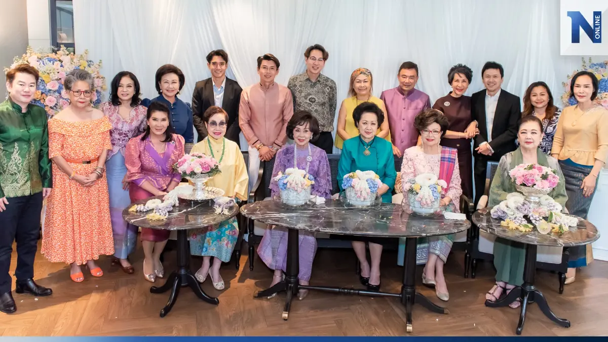 รดน้ำดำหัว เซเลบระดับเอลิสต์ พร้อมทานข้าวแช่สุริยาศัย หนึ่งปีมีครั้งเดียว