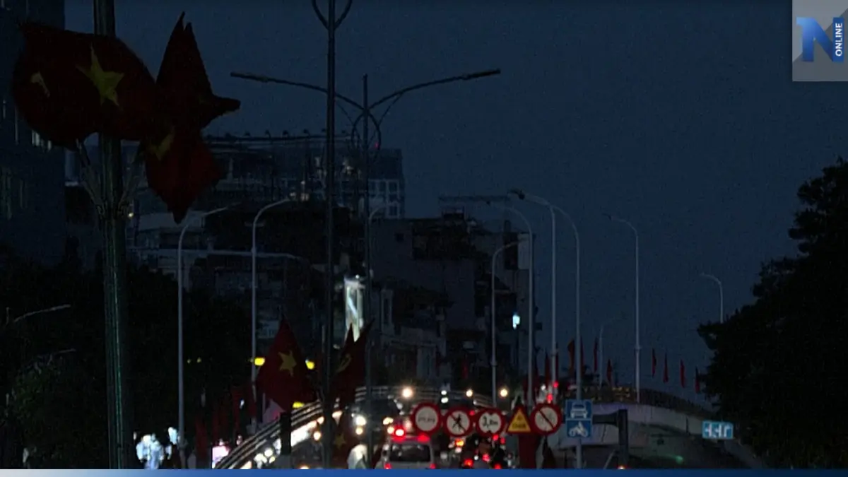 เวียดนามลดเปิดไฟถนน ประหยัดพลังงานสู้อากาศร้อนจัด เวียดนามลดเปิดไฟถนน ประหยัดพลังงานสู้อากาศร้อนจัด